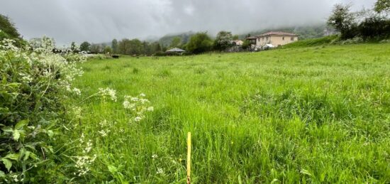 Terrain à bâtir à Polminhac, Auvergne-Rhône-Alpes